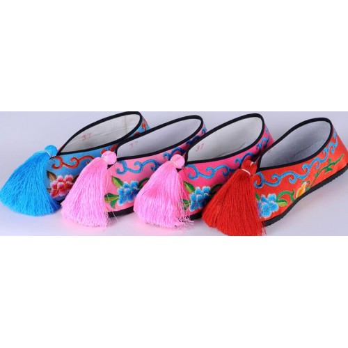 Women's Chinese folk dance shoes embroidered pattern clothing opera stage performance hanfu cosplay flats shoes