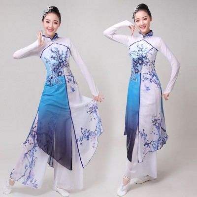 Blue and white porcelain Chinese folk classical dance costumes for women girls kids plum blossom Chinese wind umbrella fairy dance gradient color folk dance dresses