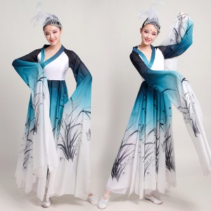 Blue gradient Waterfall sleeves Chinese folk classical dance performance costume for women hanfu tang han ancient dyansty fairy princess yangko fan umbrella performance dress 