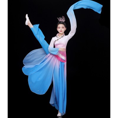 Chinese folk classical dance costumes for women girls blue gradient Water sleeve caiwei jinghong dance dresses elegant traditional fan umbrella performance fairy hanfu 