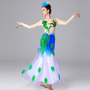 Green with white color Dai laos Thailand peacock Dance Costume Adult Peacock Dance dresses Gradient Fishtail Skirt Dai minority Performance Costume