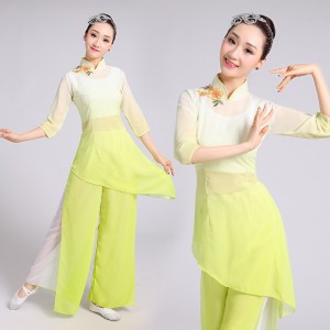 Light yellow Chinese folk dance costumes women's female competition stage performance minority yangko traditional ancient fan dance costumes