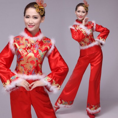 Red damask dragon pattern feather long sleeves new year stage performance women's female china Chinese yangko fan folk dance costumes 