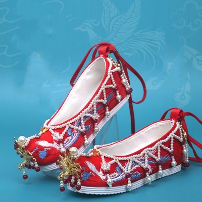Women Chinese ancient traditional Hanfu Shoes  Inner Increased Heels Tang han ming Costume princess shoes for women Chinese Xiuhe Wedding Embroidered Shoes 
