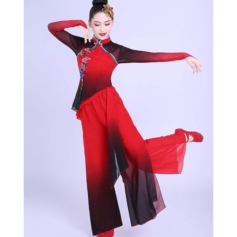 https://www.wholesaledancedress.com/image/cache/catalog/women-chinese-folk-dance-clothing-red-gradient-color-chinese-folk-yangko-umbrella-fan-dance-costumes-stage-performance-classical-dance-clothes-w04167-800x800.jpg