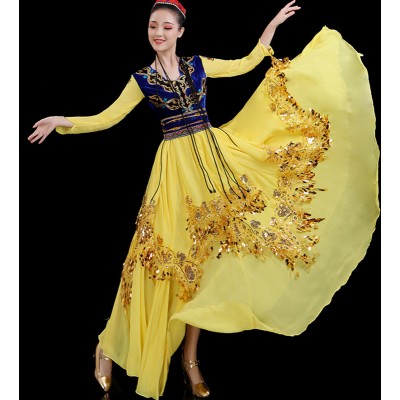 Women chinese folk Xinjiang dance dresses big swing skirt Sequined modern Uyghur dance dresses Ethnic style xinjiang performance costumes female adult