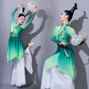 Women Girls Green gradient Chinese folk classical dance costume fairy Hanfu Female ethnic fan umbrella yangko dance dresses for female