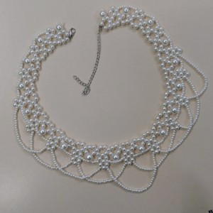 Women girls Wavy fake collar pearl detachable decoration collar  for dress  turtleneck Handwoven Fashion Pearl Necklace dickey collar