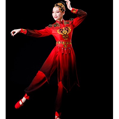 Women red gradient chinese folk dance costumes dragon yangko waist drum performance wear for female