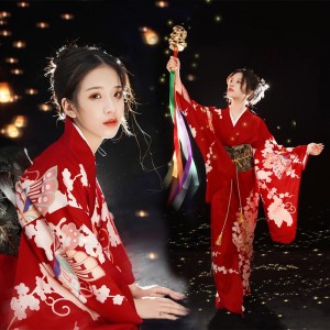 Women red Kimono dresses female yukata dress traditiona Japanese style photography photo shooting god girl cosplay kimono