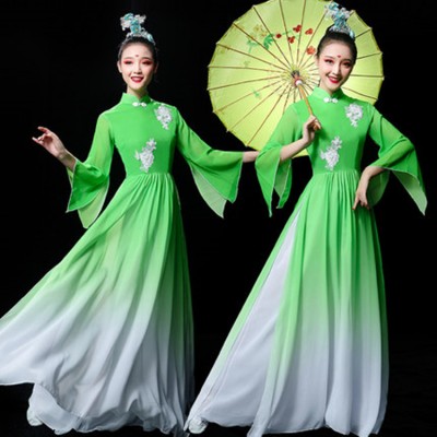 Women's green gradient colored chinese folk dance costumes fairy umbrella classical stage performance fan dance dresses
